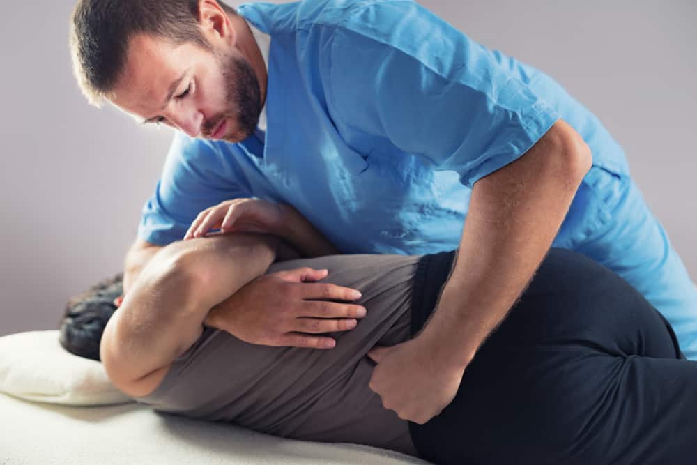 Should You Work Out After a Chiropractic Adjustment? - AICA Orthopedics