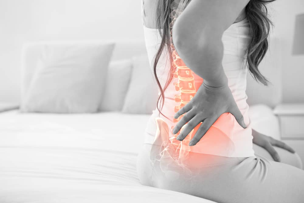 Should You See a Chiropractor or Physical Therapist for Back Pain