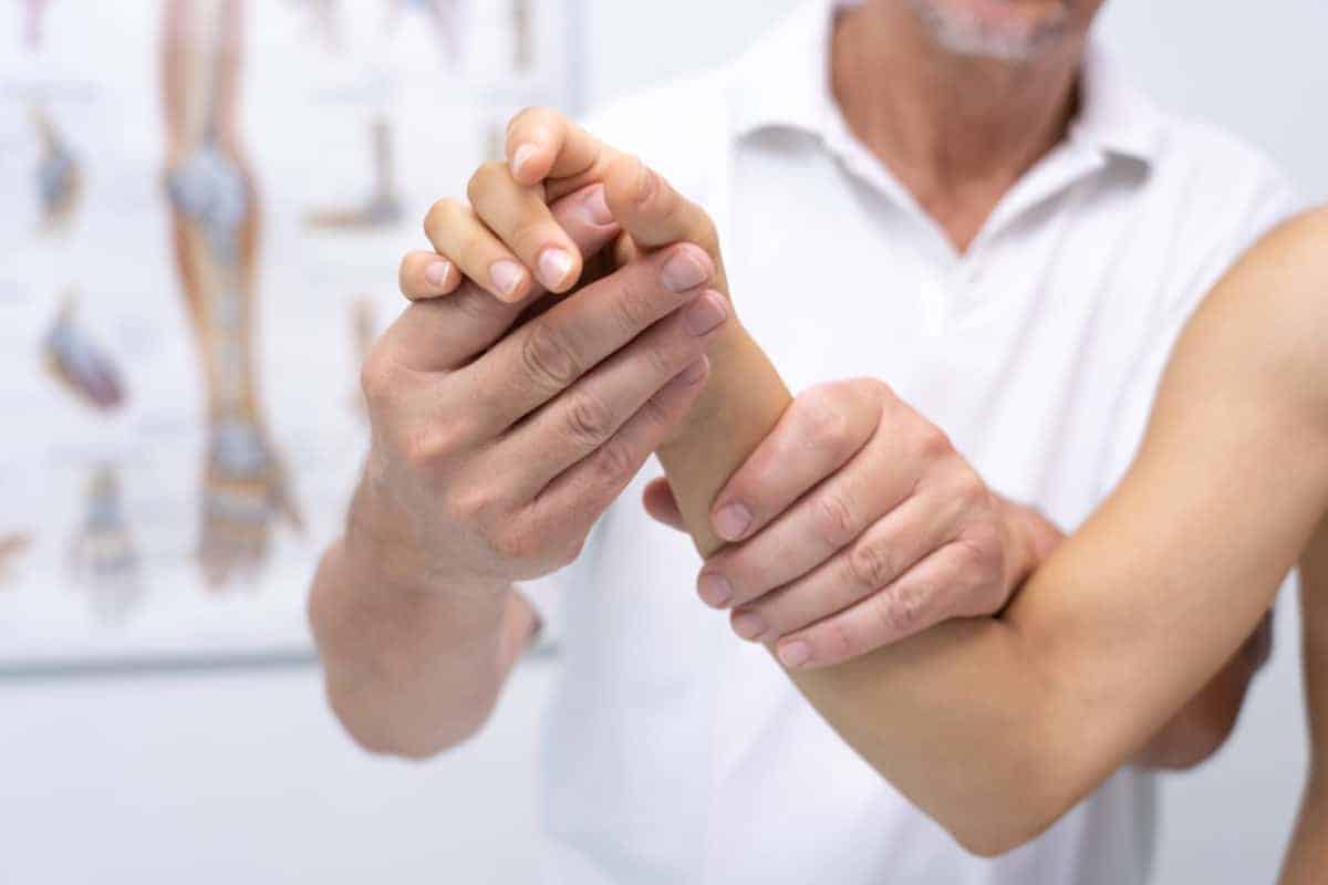 Finding The Right Wrist Doctor Makes A World of Difference