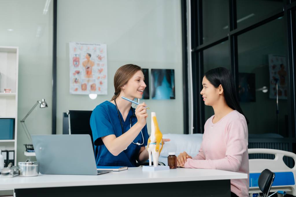 When to Go to Orthopedic Urgent Care After an Accident