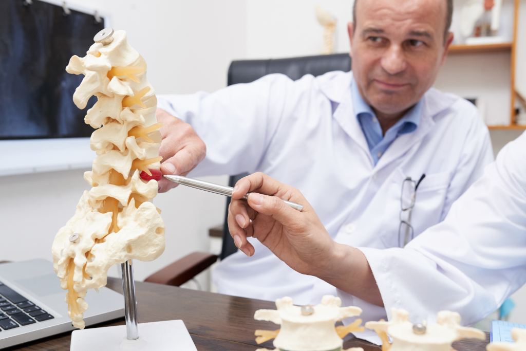 Factors to Consider When Choosing an Atlanta Spinal Cord Injury Rehab Program